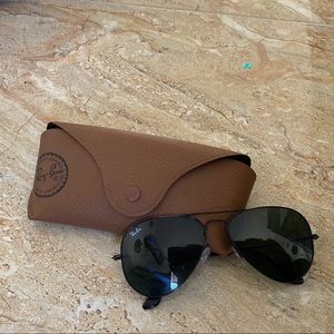 Ray-Ban Aviator Total Black